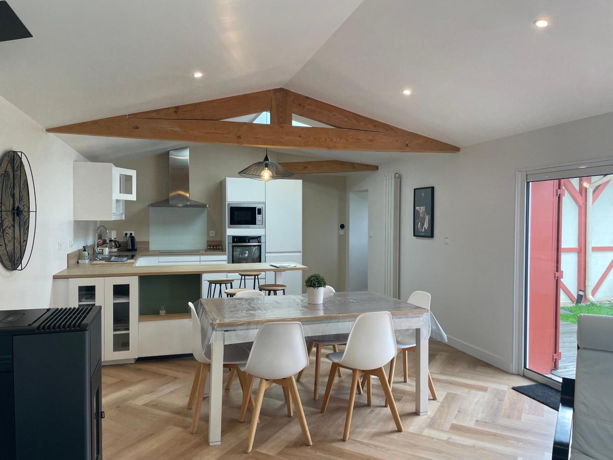 Maison Esprit Des Lois La Brede Luaran gambar